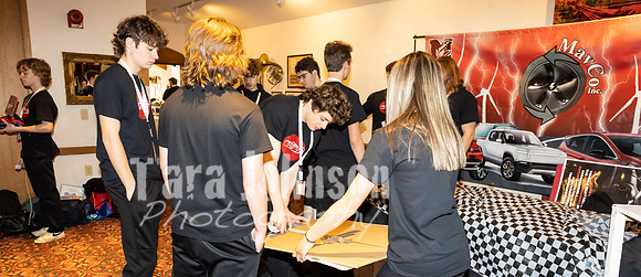 (web banners) 21 Fall LHS - VEI (@ 72 ppi & 10 MB max) (4 of 33)
