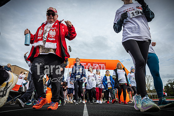 2025 Vivat 5K - Prerace - TJP (71 of 86)