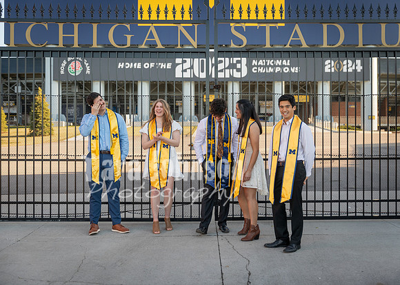 Kera & Friends Grad Photos W25 (148 of 259)