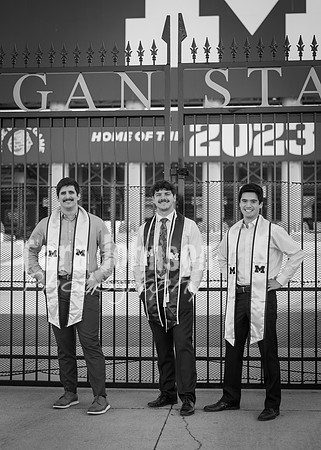 Kera & Friends Grad Photos W25 B&W (157 of 259)