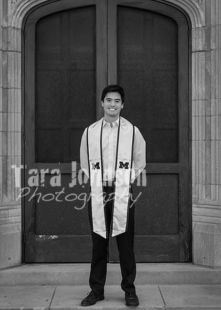 Kera & Friends Grad Photos W25 B&W (49 of 259)