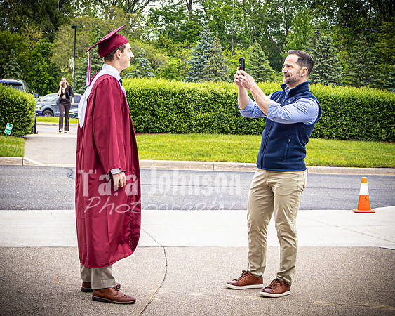 25 U of D - Candids (Entrance) - TJP (85 of 161)