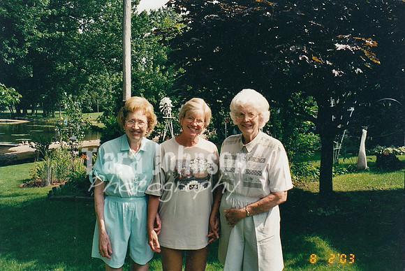 2010 Linda, Shirley & Loie