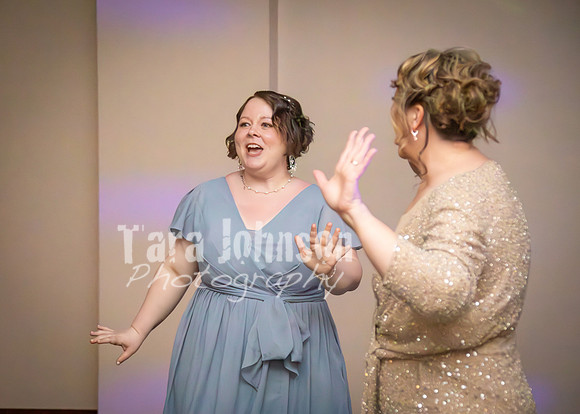 24 M. & K. Eaton Wedding [The Dance] - DH (14 of 29)