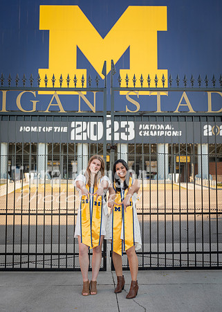 Kera & Friends Grad Photos W25 (164 of 259)