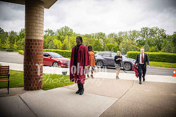 25 U of D - Candids (Entrance) - TJP (19 of 161)