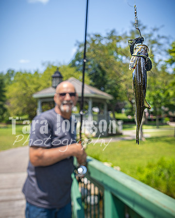 Ron Hall @ Depot Park - Color - TJP (12 of 54)