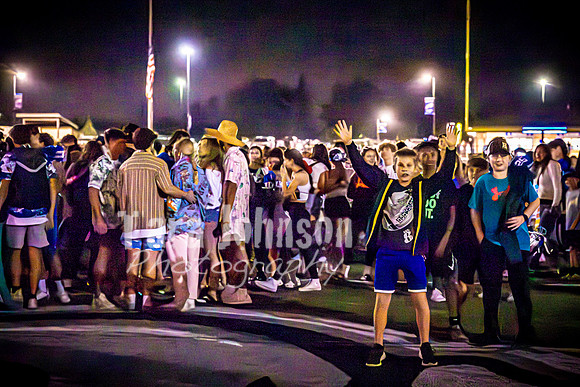 2024 LHS - Fireworks Spectators - TJP (2 of 23)