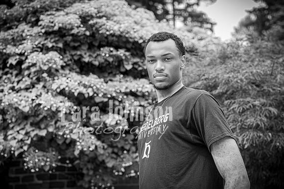 Gerrard McCoy @ Cranbrook Gardens - BW - TJP (97 of 127)