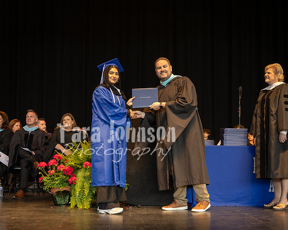 25 IA Graduation - Diploma - DH (327 of 356)