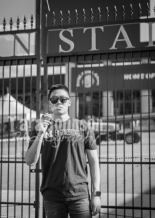 New Life Grad Photos W25 B&W (140 of 166)