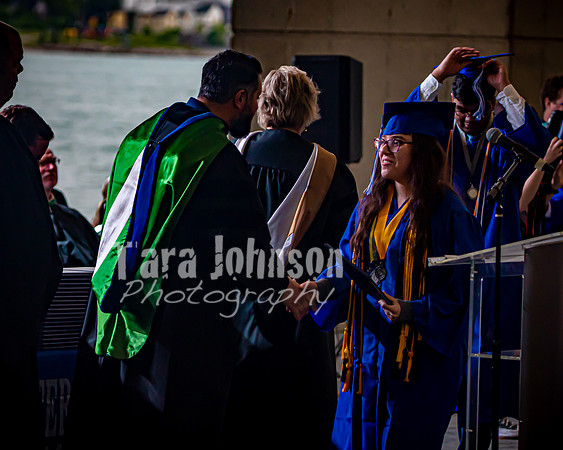 22 IA Grad - Angle #1 Entrance - TJP (64 of 124)