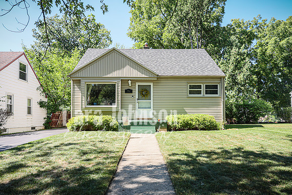 Homestead - 76 South Avery (8 MB max) - TJP (2 of 48)