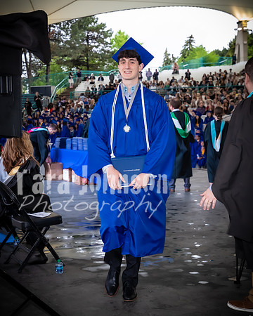 22 IA Grad - Angle #4 Celebration Walk - TJP (12 of 345)