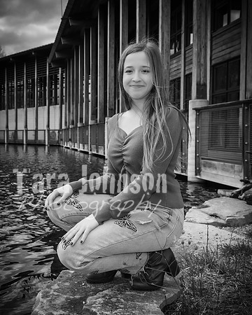 Avery Taylor - Full BW - TJP (34 of 62)