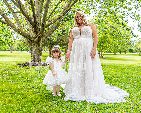 J. & D. Klann - Bridesmaids - TJP (16 of 22)