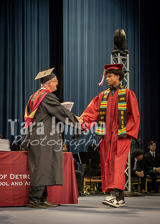 UDJ Graduation 2025 - Handshake (150 of 346)