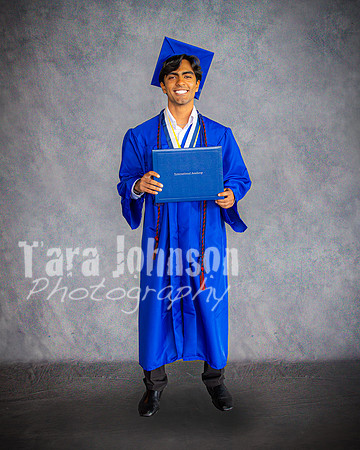 2025 IA Graduation - Gray Backdrop - TJP (235 of 359)