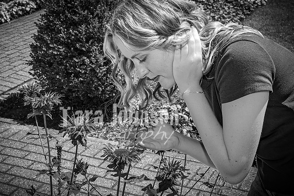 Claire Jones @ Cranbrook - BW - TJP (73 of 100)
