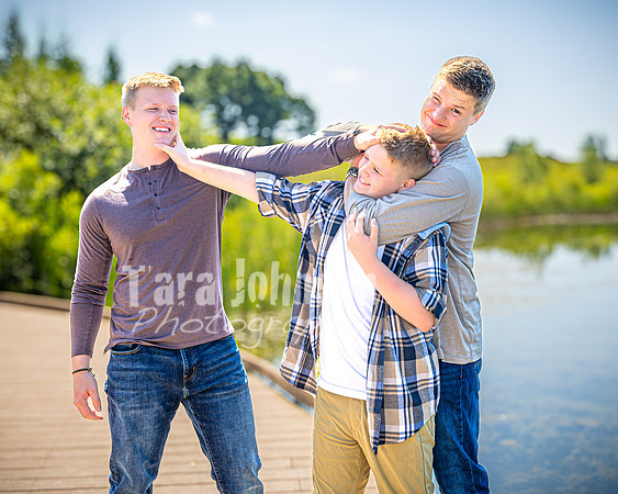 Hendrickson Family @ Indian Springs - Color - TJP (9 of 29)