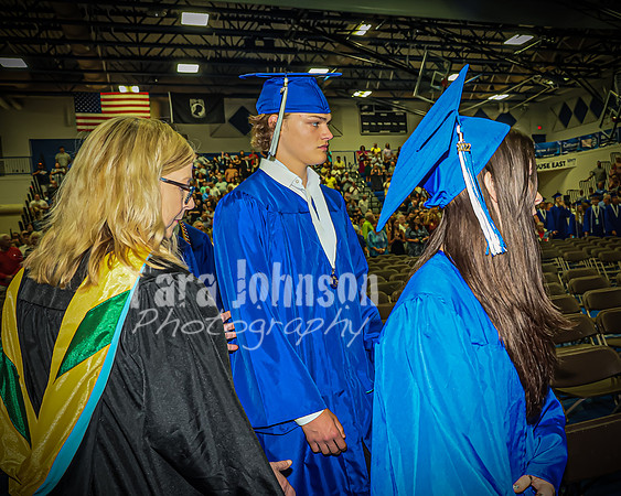 2022 LHS - Angle #1 Entrance- TJP (136 of 195)