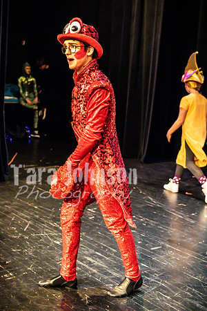 22 LHS Theater - Mermaid R2 - Act 1 - TJP (191 of 698)