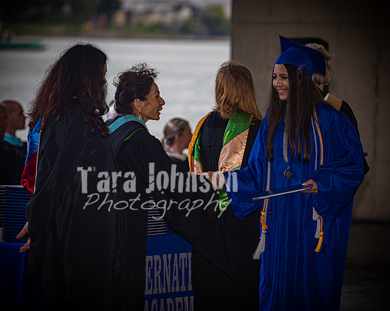 22 IA Grad - Angle #4 Sup-Board-AP - West - TJP (56 of 207)