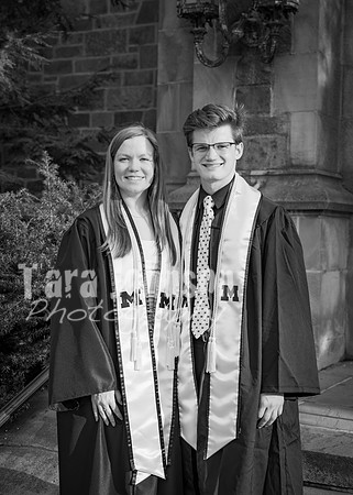 24 U of M Grad Photos - Audrey-204