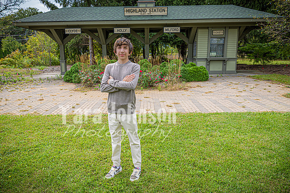 Corbin Gibson @ Highland Depot Tracks - Color - TJP (33 of 43)