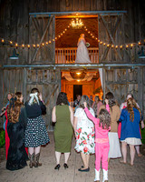 Michael & Ashlee McGrath - The Bouquet Toss - TJP (7 of 11)