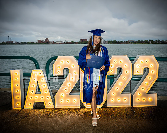 22 IA Grad - Angle #5 Lighted Sign - TJP (102 of 362)