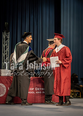 UDJ Graduation 2025 - Handshake (191 of 346)