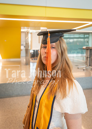 Kera & Friends Grad Photos W25 (204 of 259)
