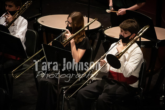 (web) 22 Winter OVMS Band @ MHS Concert (4x6 @ 72 ppi & 10 MB max) - TJP (10 of 23)