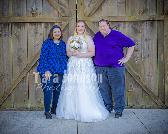 Michael & Ashlee McGrath - Family - TJP (31 of 33)