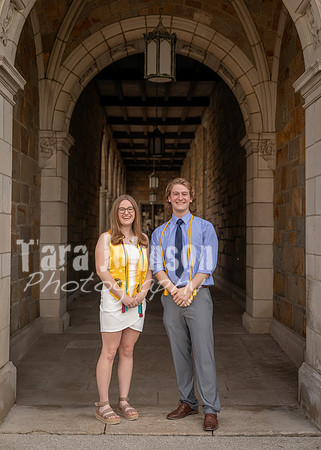 Emma & Friends Grad Photos W25 (92 of 96)