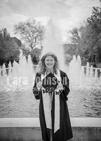 24 Grad Pictures - Kara BW-86