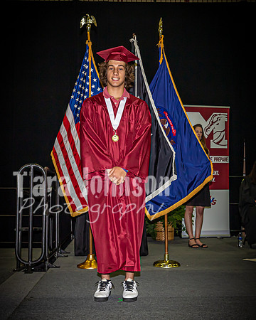 22 MHS Grad - Angle #2 Flags - TJP (182 of 297)