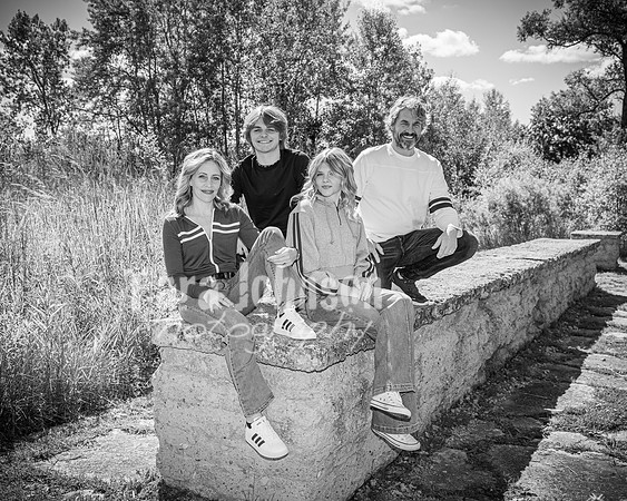 Gillert Family - BW - TJP (5 of 32)