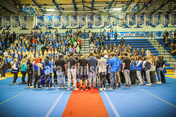 2022 LHS Vocal Music @ HC Pep Assembly - TJP (8 of 16)