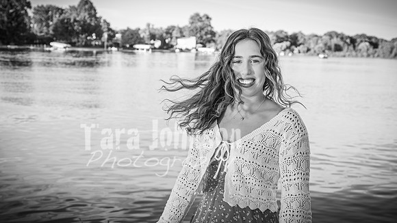 Mia DeRose @ Cedar Island - BW - TJP (1 of 100)