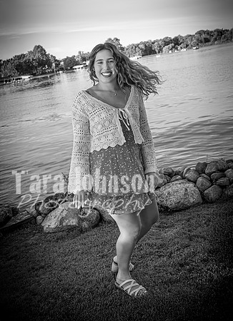 Mia DeRose @ Cedar Island - BW - TJP (2 of 100)