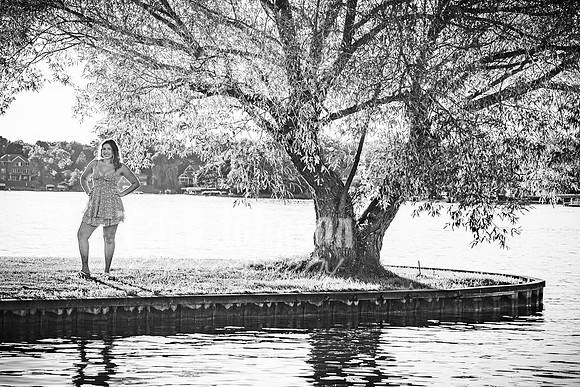 Mia DeRose @ Cedar Island - BW - TJP (18 of 100)