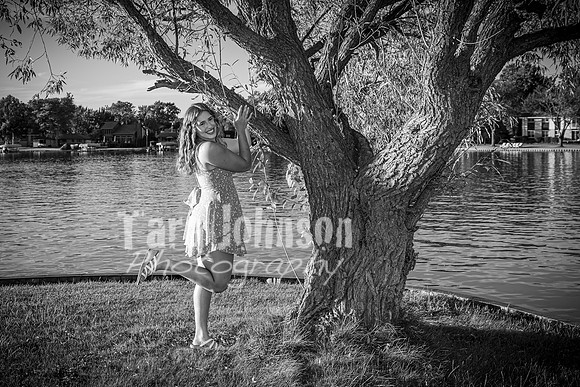Mia DeRose @ Cedar Island - BW - TJP (25 of 100)