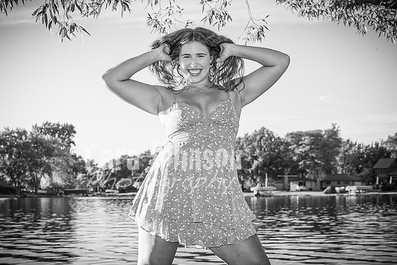 Mia DeRose @ Cedar Island - BW - TJP (37 of 100)