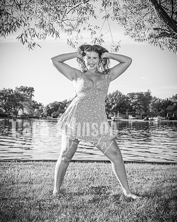 Mia DeRose @ Cedar Island - BW - TJP (36 of 100)