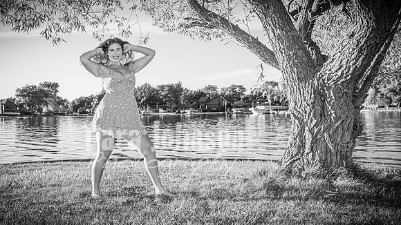 Mia DeRose @ Cedar Island - BW - TJP (38 of 100)