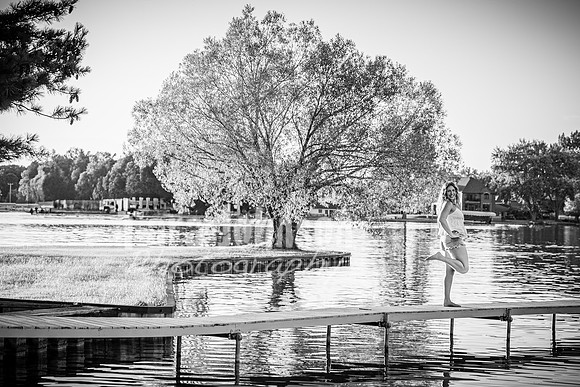 Mia DeRose @ Cedar Island - BW - TJP (40 of 100)