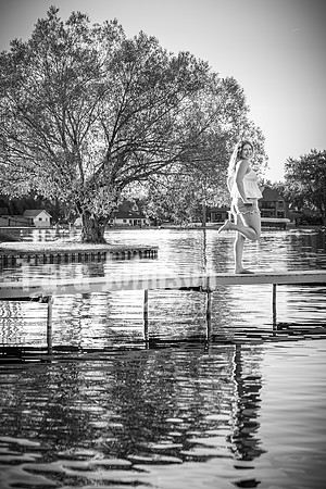 Mia DeRose @ Cedar Island - BW - TJP (49 of 100)