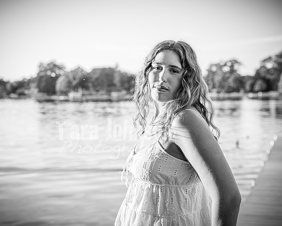 Mia DeRose @ Cedar Island - BW - TJP (52 of 100)